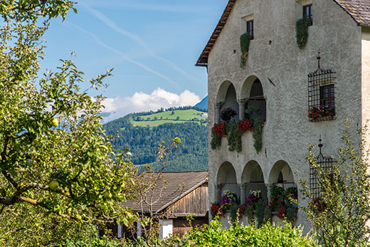 Ansitz Angerburg in Reischach